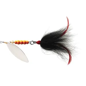 Mepps Giant Killer Bucktail Silver, Black Tail salikums