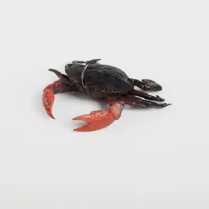 Savage Gear Toughtec Crab Black/Red krāsa